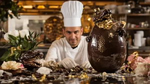 À Pâques, des chefs donnent forme au chocolat : toques, pivoines, crocodiles et dés à coudre
